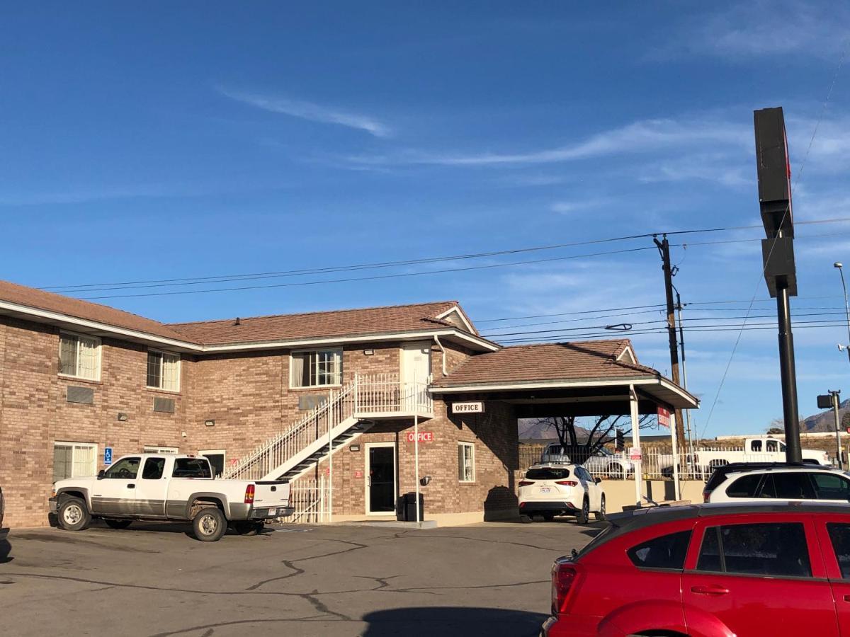 Ameri-Stay Inn & Suites Clearfield Exterior foto