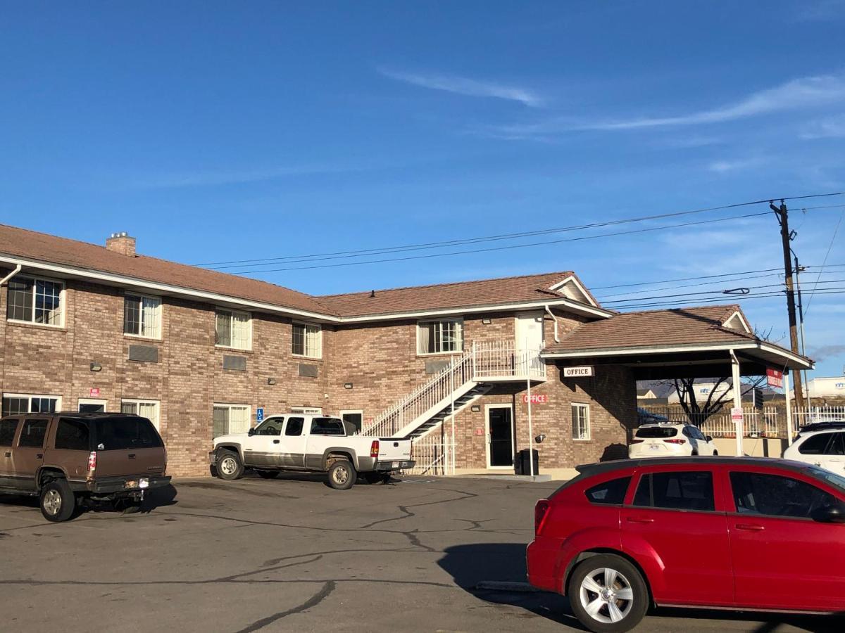 Ameri-Stay Inn & Suites Clearfield Exterior foto